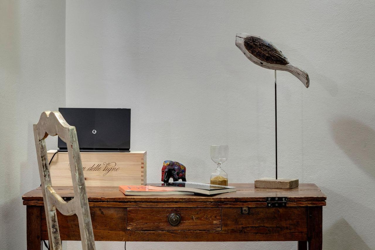 Diciotto Apartment By Mamo Florence Luaran gambar